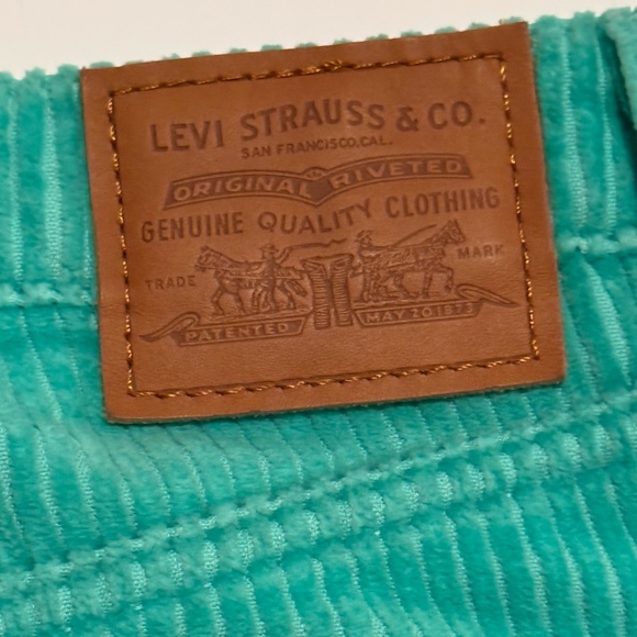 Levi's teal ribbed jeans size 28 (size 6) - Picture 2 of 6